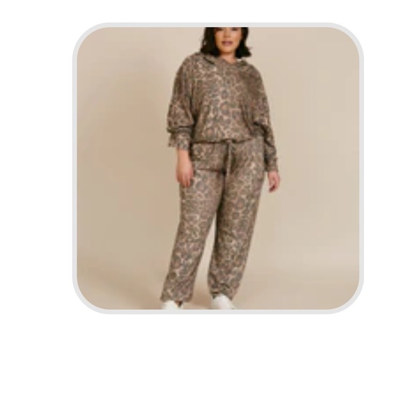 LNA Leopard Hoodie & Jogger - Picture 1 of 6